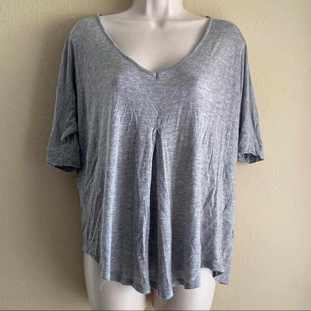 Forever 21 Loose Fit Grey Tee